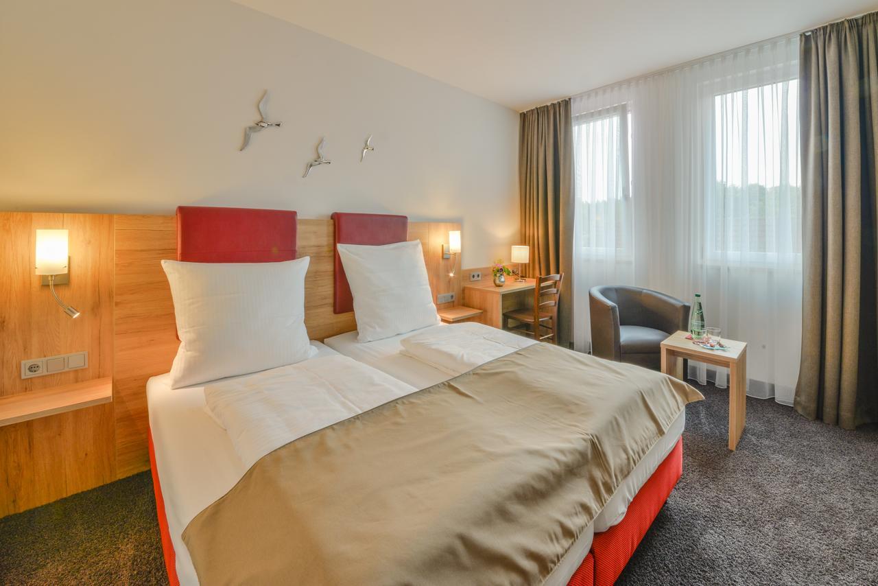 Hotel Witt Am See Weiherhammer Екстериор снимка
