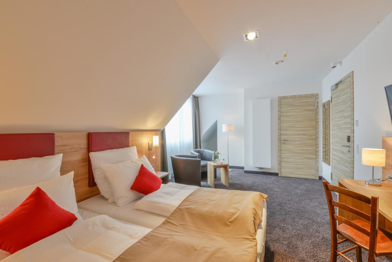 Hotel Witt Am See Weiherhammer Екстериор снимка