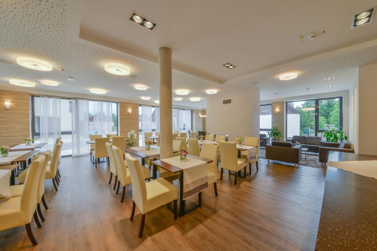 Hotel Witt Am See Weiherhammer Екстериор снимка